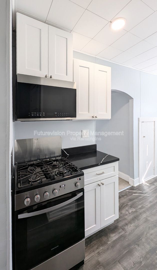 Building Photo - 1405 Connor Ave