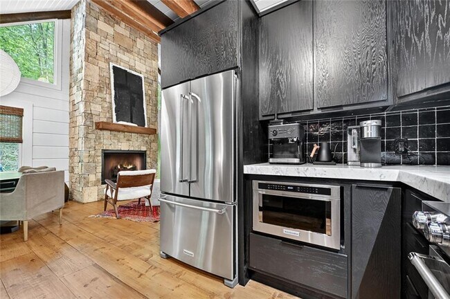 Building Photo - 545 Chestnut Ridge Cir