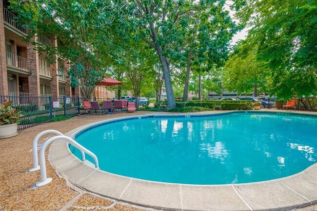 Building Photo - 6429 Bayou Glen Rd