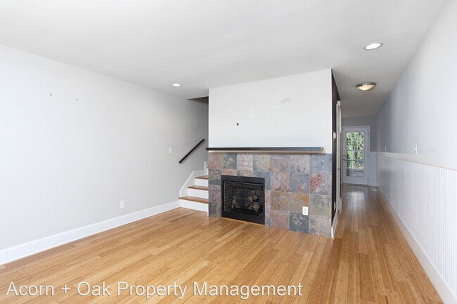 Building Photo - 2 br, 1.5 bath House - 2544 Noble Rd