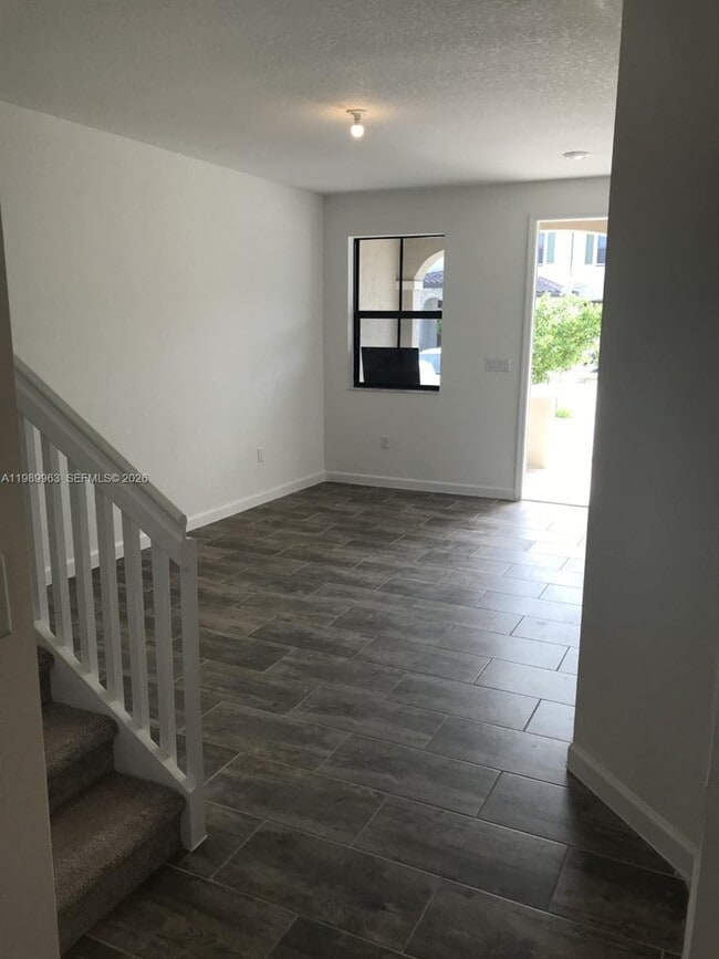 Building Photo - 25151 SW 114th Ave