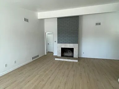 Building Photo - 804 Duo Ct