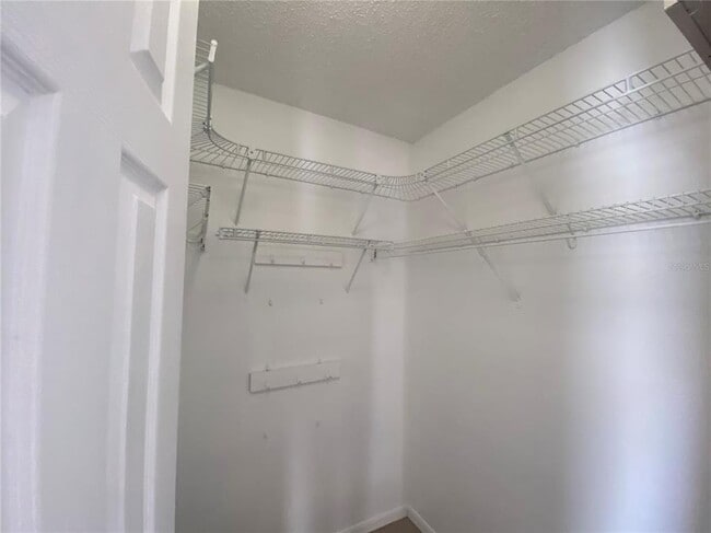 Building Photo - 13820 Eagleridge Ct