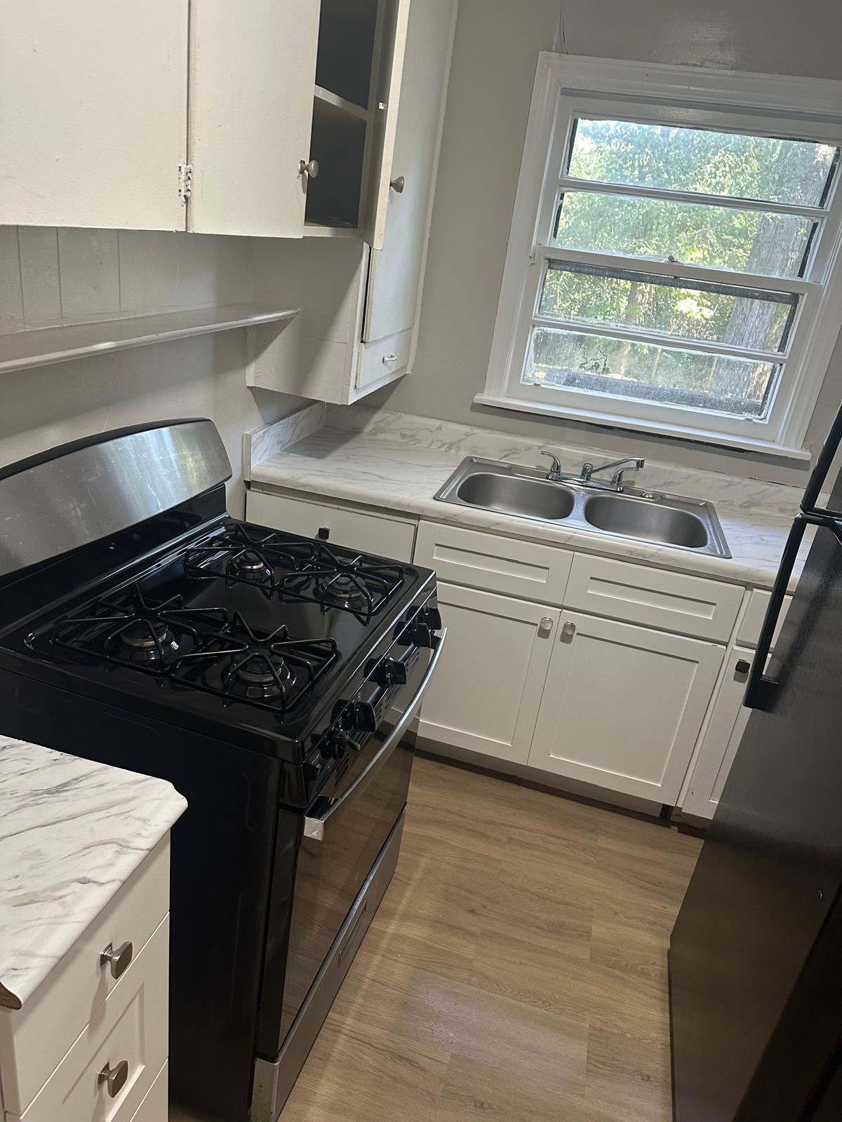 Building Photo - 3212 Texas St