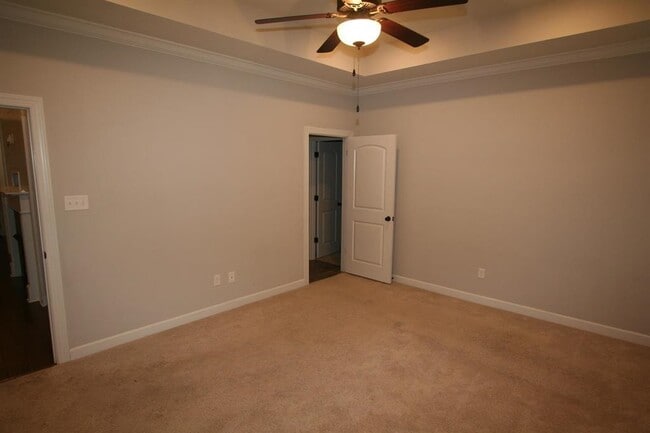 Building Photo - 5191 Forest Bend Cove