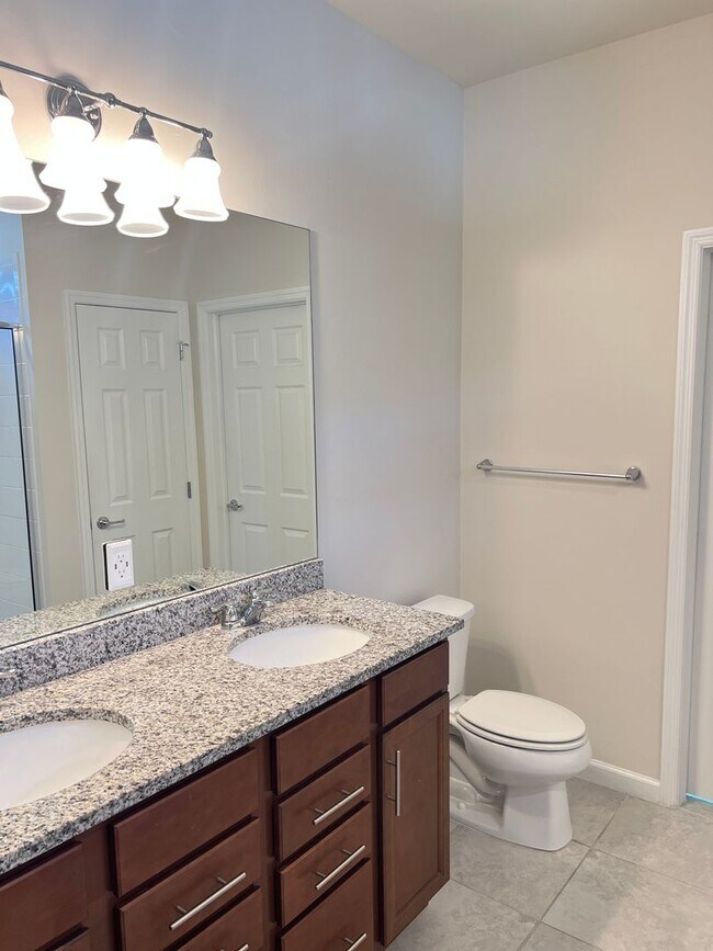 Building Photo - Stunning Lakefront 3/2 Home in the Heart of Babcock Ranch