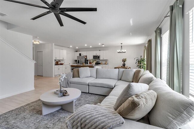 Building Photo - 11924 Blue Diamond Trl