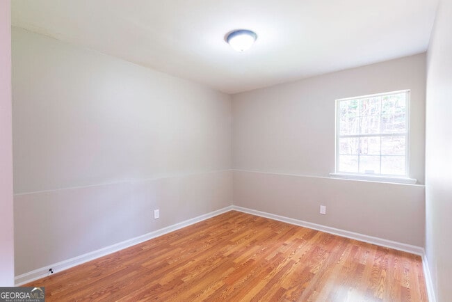 Building Photo - 2506 Venture Cir