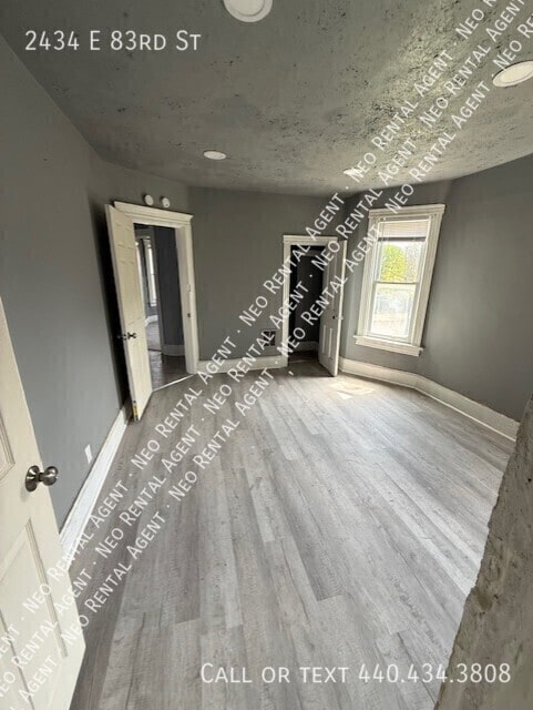 Building Photo - 2434 E 83rd St