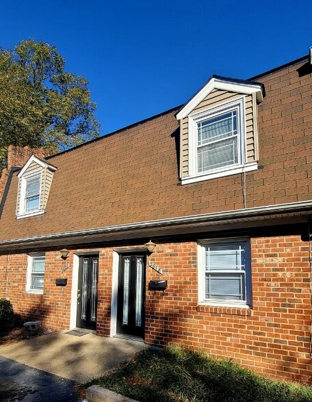 Building Photo - 5239 Goolsby Ct