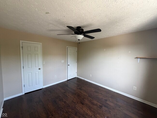 Building Photo - 2424 Boyer Ln