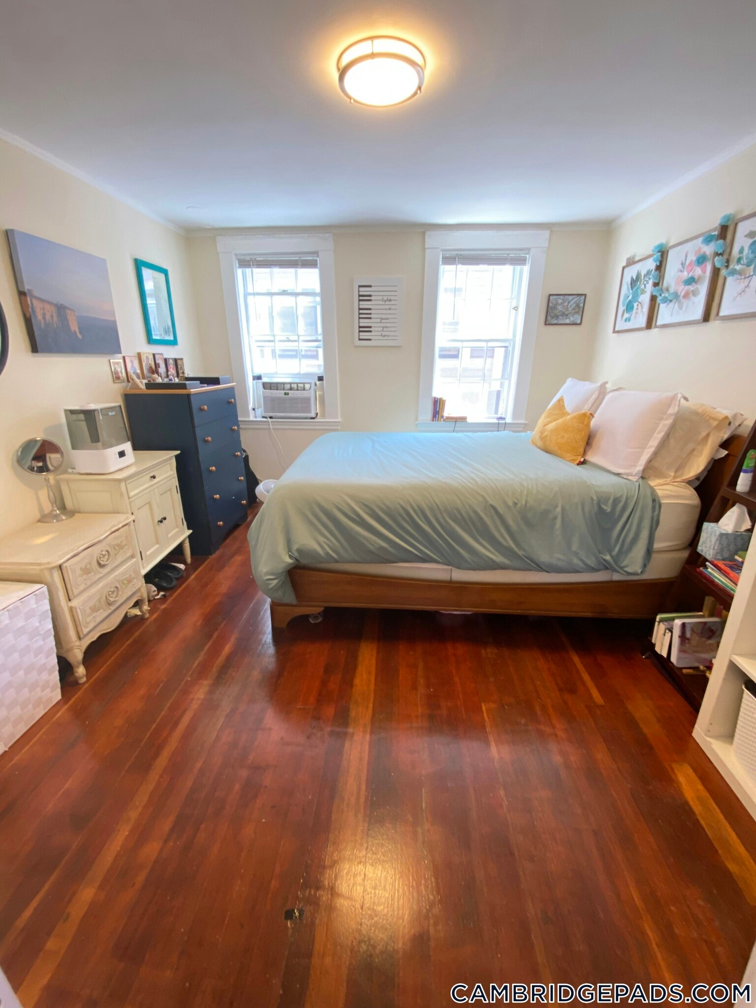 Building Photo - 38 Gibson St