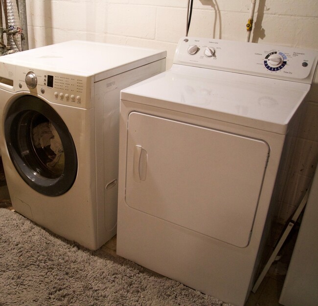 Laundry area in basement - 1482 Cohansey St