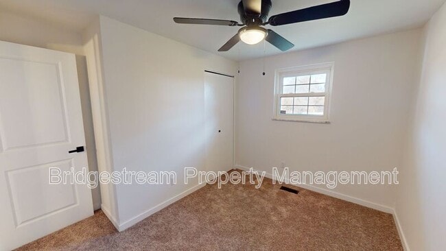 Building Photo - 7716 Timbercrest Dr