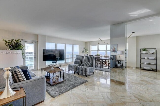 Building Photo - 3410 Galt Ocean Dr