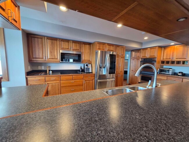 Building Photo - 20 Bonardi Dr
