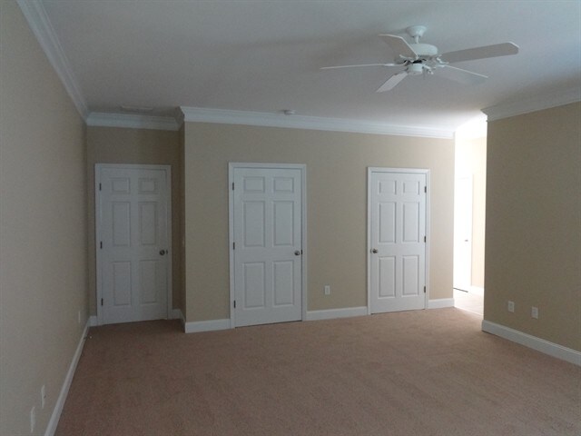 Building Photo - 12 Peregrine Dr