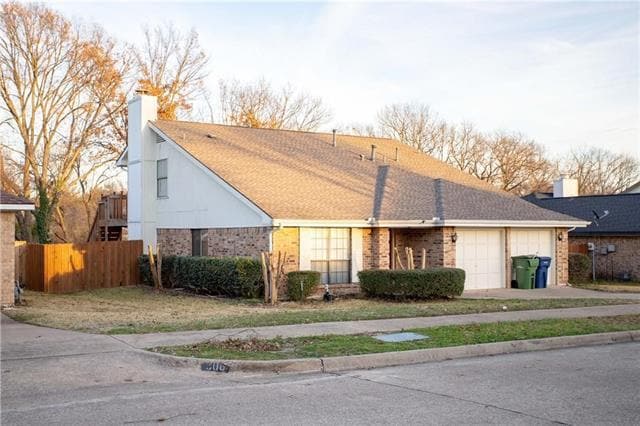 Building Photo - 310 Overland Dr