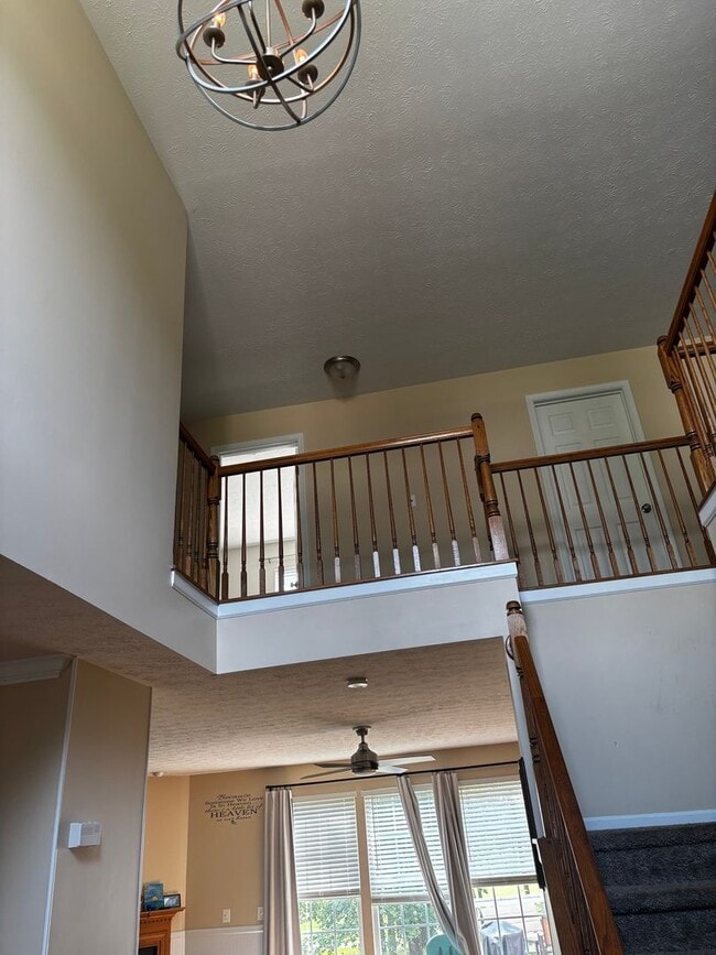 Building Photo - Spacious 4BR, 3.5 Bath House in Elkton