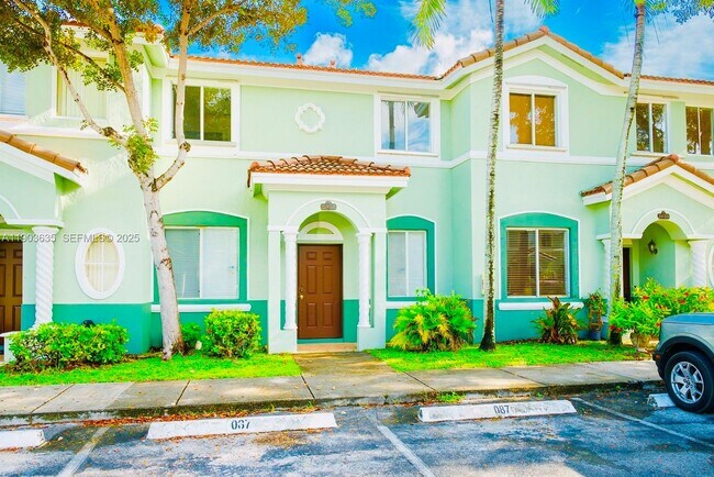 Building Photo - 2831 SE 15th Rd