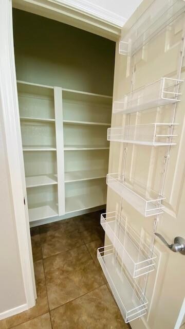Building Photo - 4081 E Torrey Pines Ln