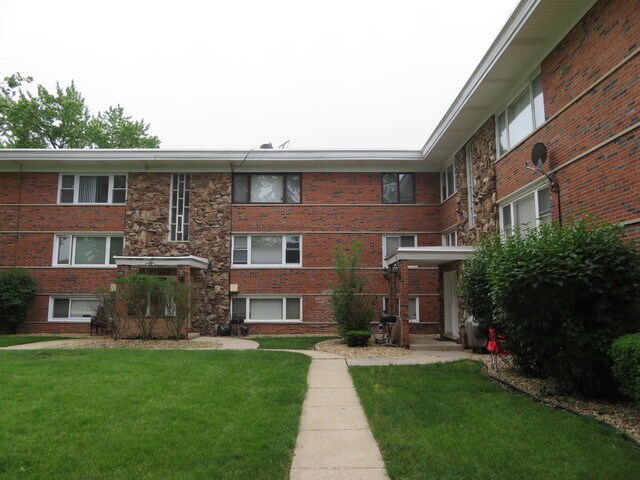 Primary Photo - 6834 W Lode Dr