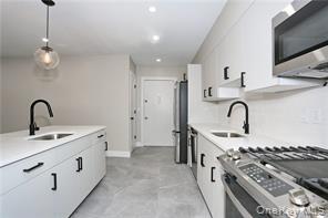 Building Photo - 152 Kearsing Pkwy