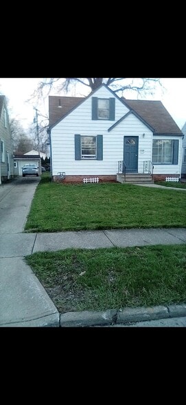 Building Photo - 13508 Thraves Rd