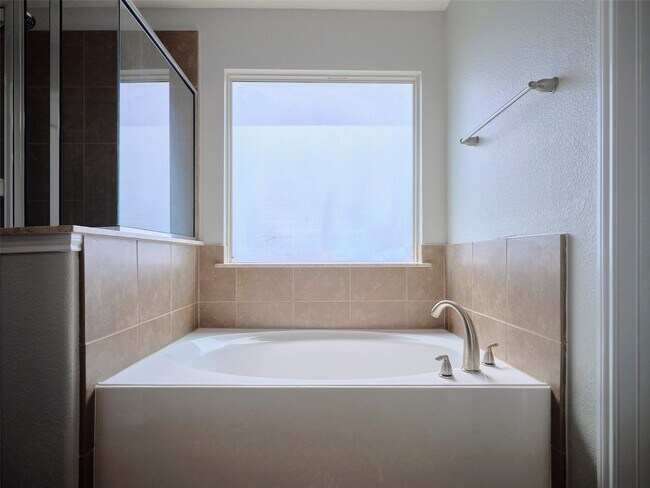 Building Photo - 8230 Silent Deep Dr