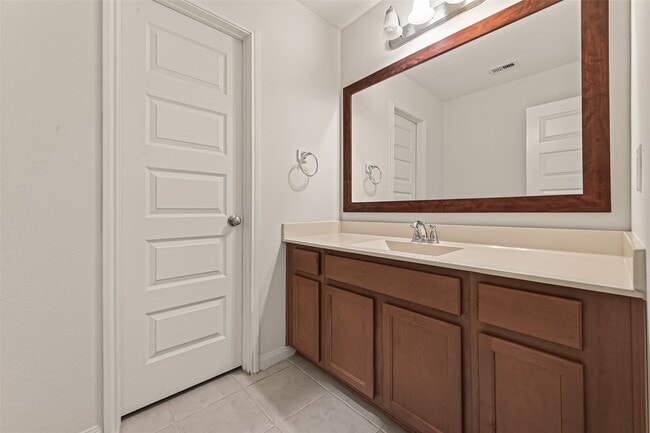 Building Photo - 17506 Waeback Dr