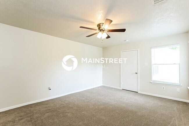 Building Photo - 4 Bedroom Pet-Friendly Home in SPRING, TX with Main Street Renewal