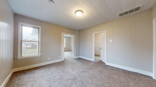 Building Photo - 2230 Kinkel Ave