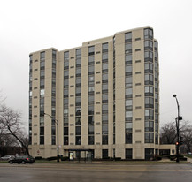 Building Photo - Peterson Plaza