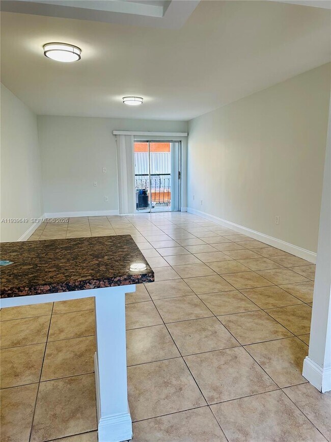 Building Photo - 1950 W 54th St