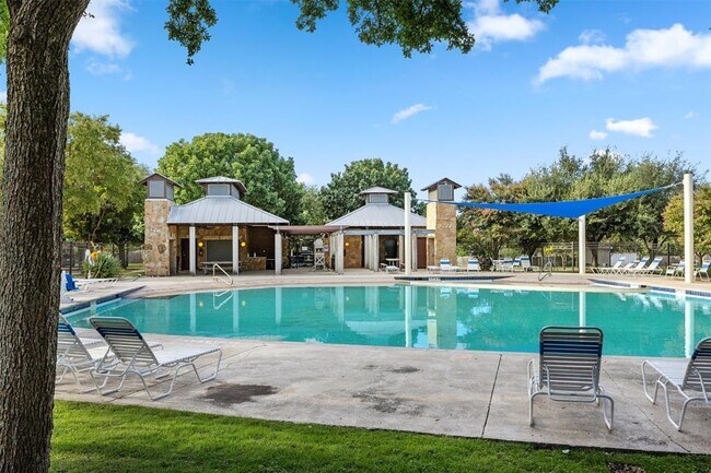 Building Photo - 437 Sweet Leaf Ln