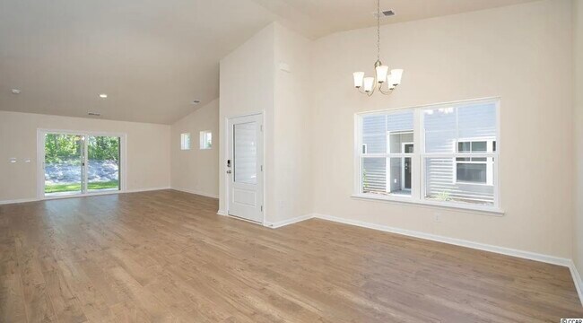 Building Photo - 1551 Jardine Loop