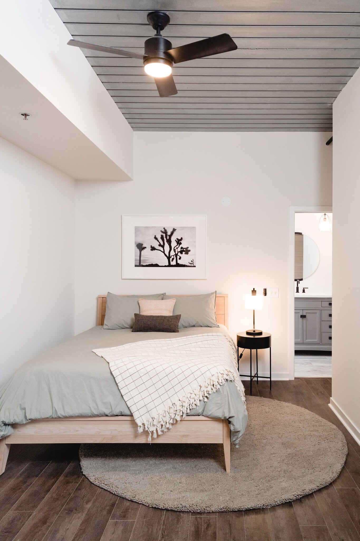 Building Photo - 620 Glen Iris Dr NE