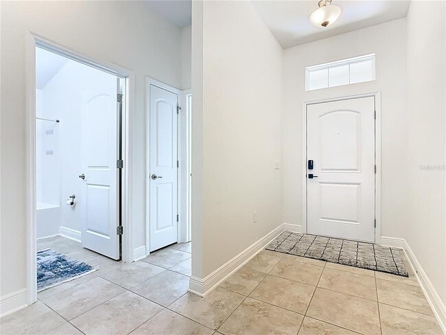 Building Photo - 465 Buchannan Dr