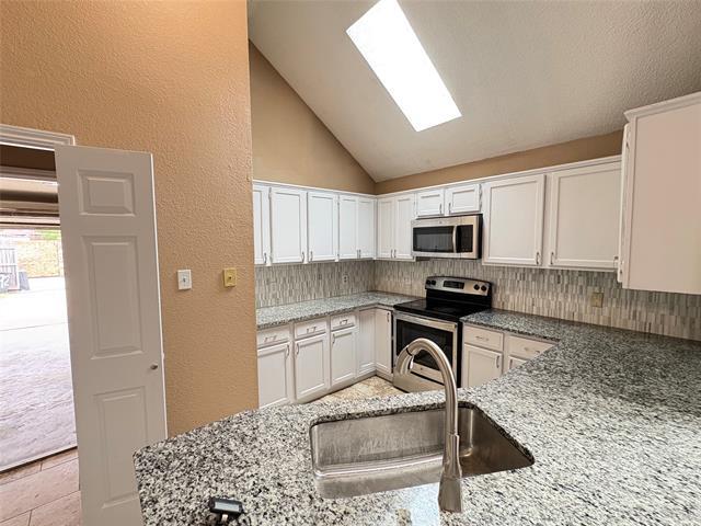 Building Photo - 928 Winchester Ln