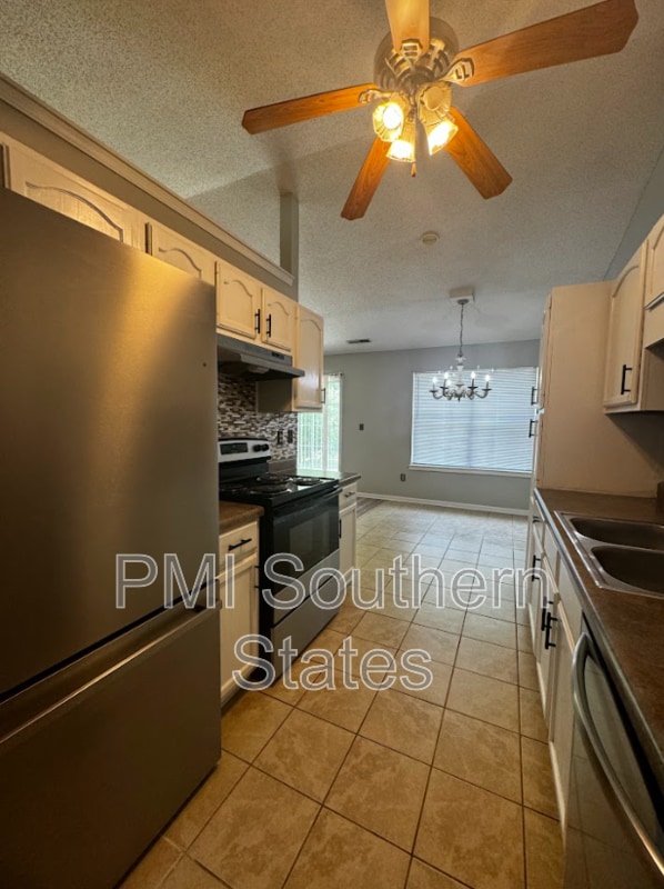 Building Photo - 100 Clear Lake Dr