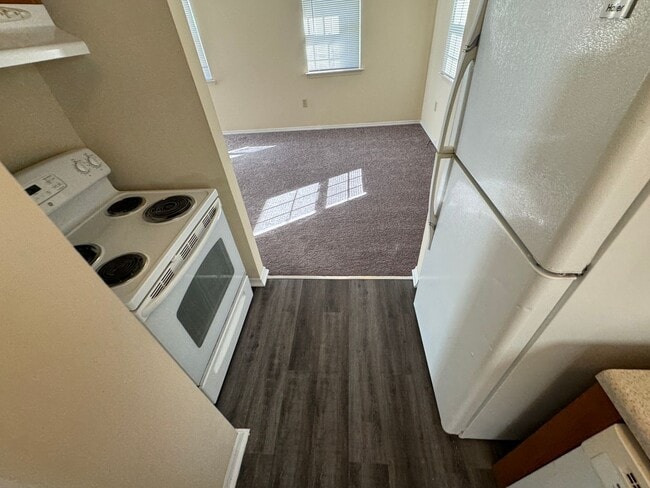 Building Photo - 3 Bedroom House in East Tarboro