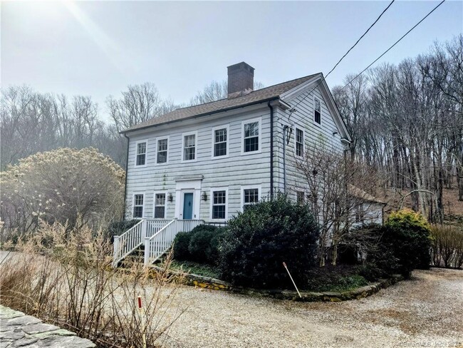 Building Photo - 224 Hattertown Rd