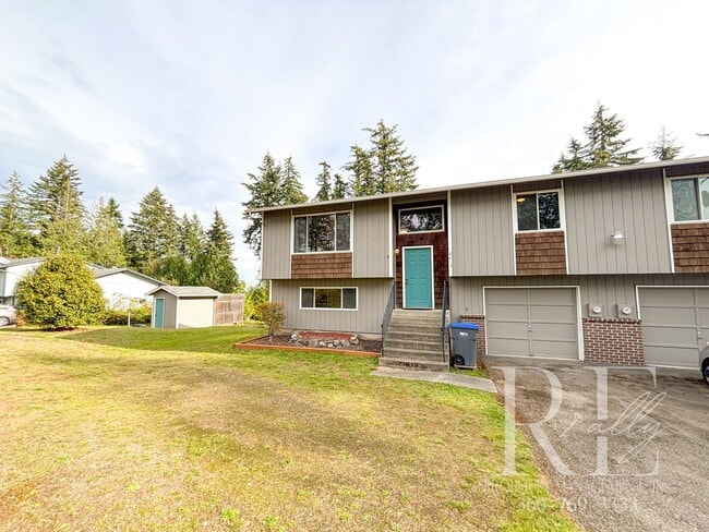 Primary Photo - Charming 2-Story Duplex in Silverdale