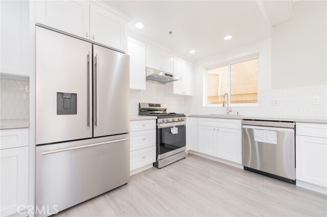 Building Photo - 5719 Camellia Ave