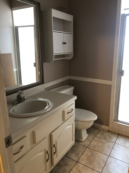 Building Photo - 40 Big Tom Rd