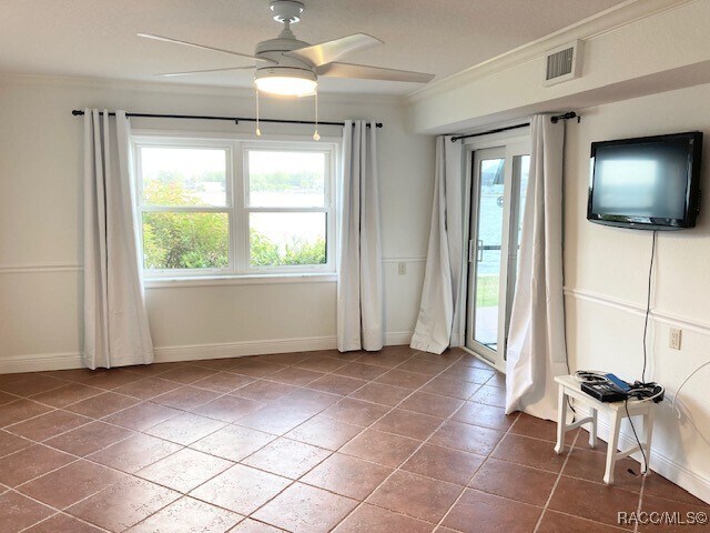 Building Photo - 373 NW 14th Pl