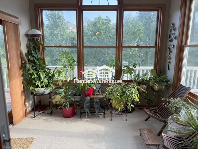 Building Photo - 15420 Plumstone Dr