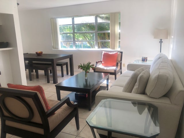Living Room with view to the Lake - 15295 SW 107th Ln