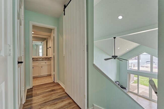 Building Photo - 2109 Gunwale Cir