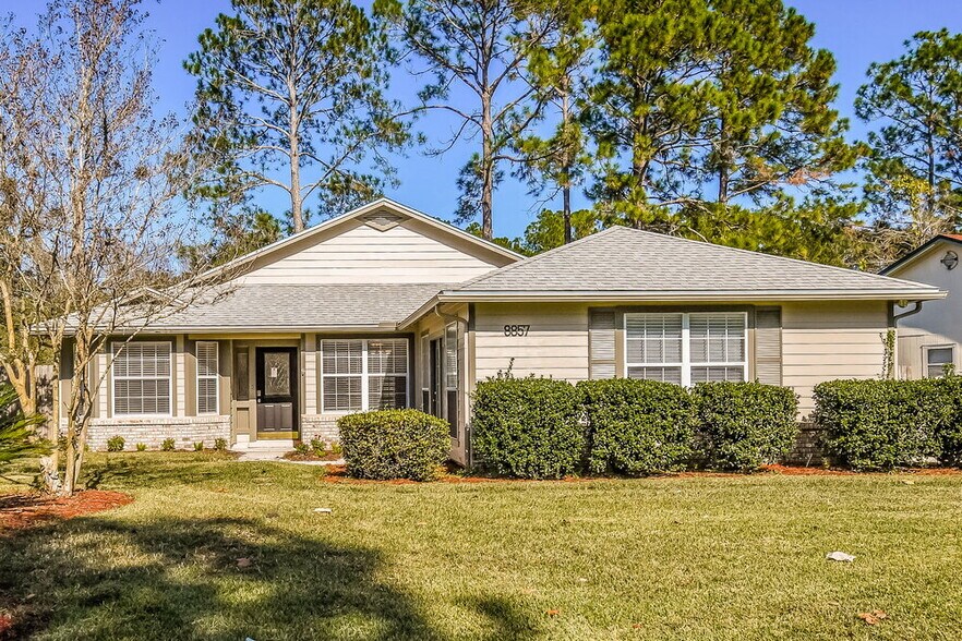 Primary Photo - 8857 Spring Harvest Ln E